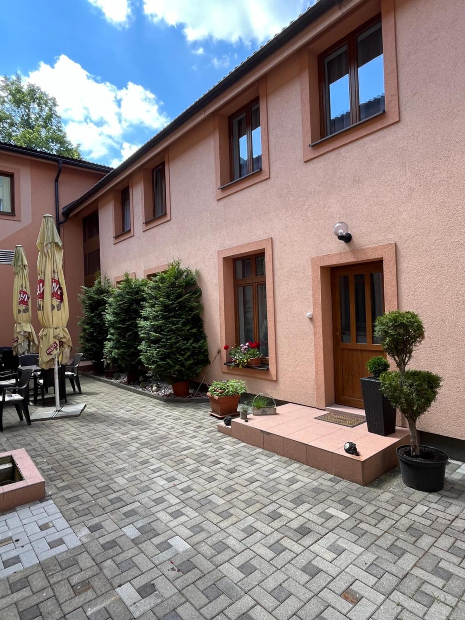 Garni Hotel Tatramonti Poprad Exteriér fotografie