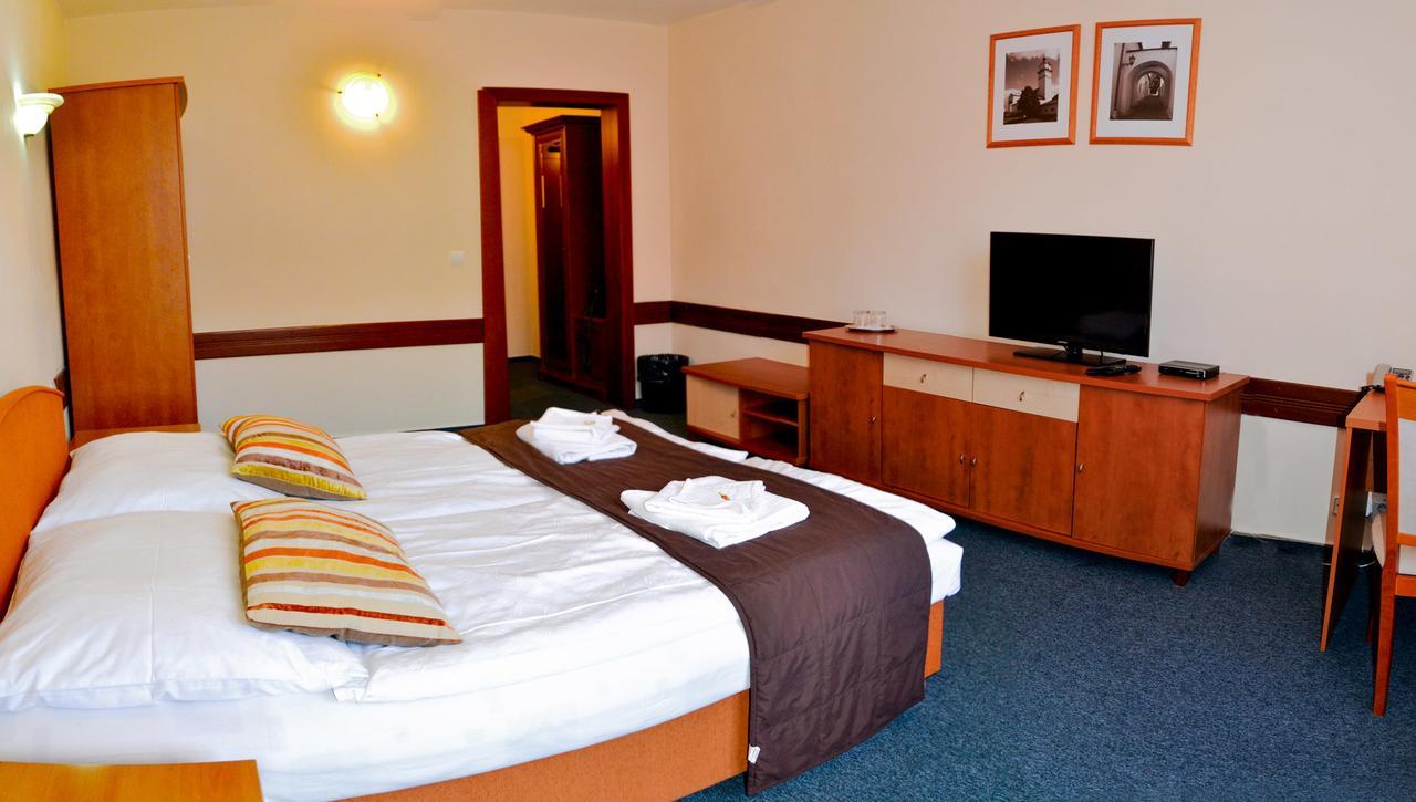Garni Hotel Tatramonti Poprad Exteriér fotografie